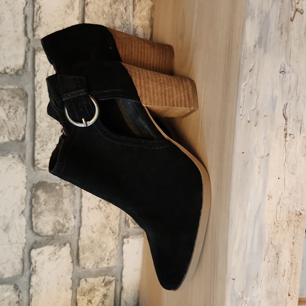 Bootie shoes